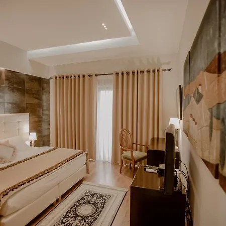 Otel House & Restaurant