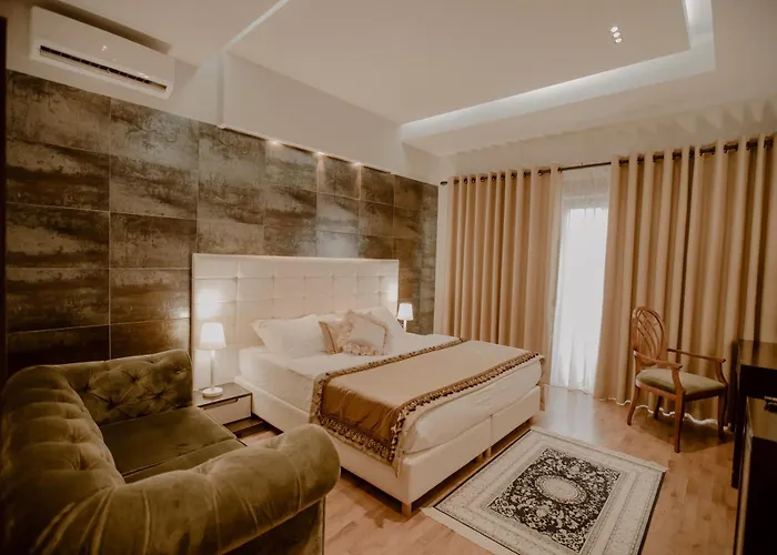 House & Restaurant 4*