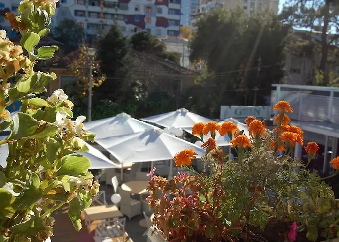 House & Restaurant Hotel Tirana