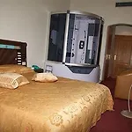 House & Restaurant Szálloda 4*