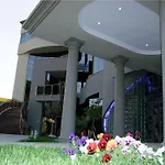 House & Restaurant Szálloda 4*