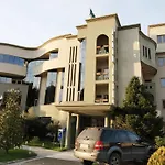 House & Restaurant 호텔