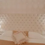 House & Restaurant 4* 티라나