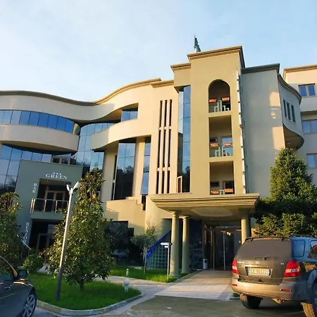 House & Restaurant Szálloda Tirana