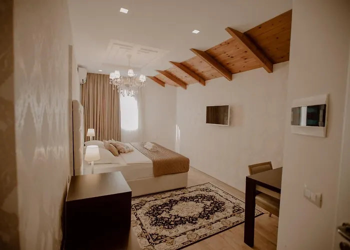 Hotel House Hotel&restaurant 4*
