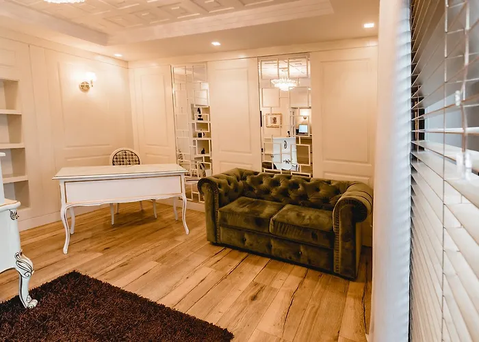 House & Restaurant Tirana