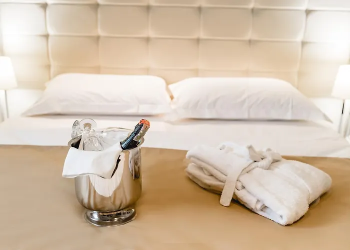 House & Restaurant Hotel Tirana