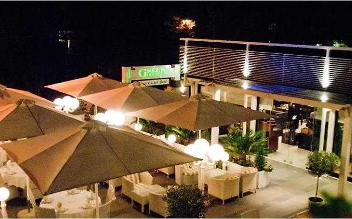 House & Restaurant