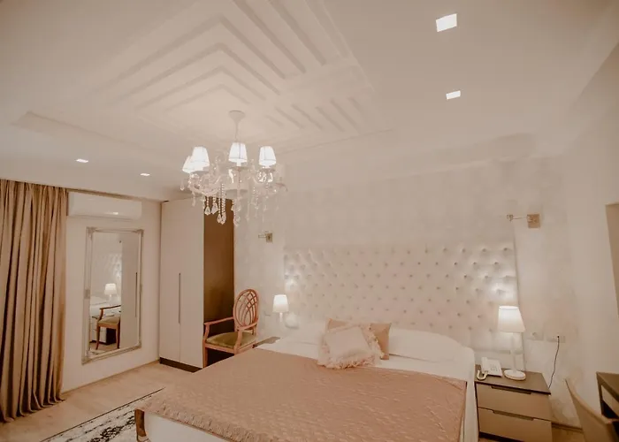 House Hotel&restaurant Tirana