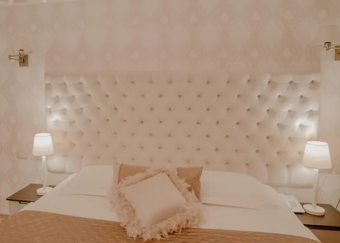 House Hotel&restaurant 4* Tirana